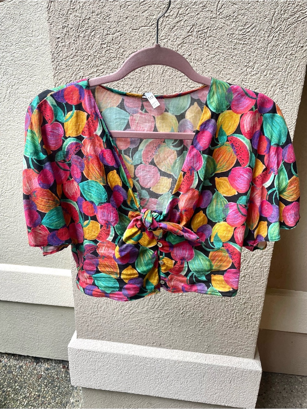 Zara trf Multicolor Fruit-Print Tie-Front Crop Top linen/viscose blend